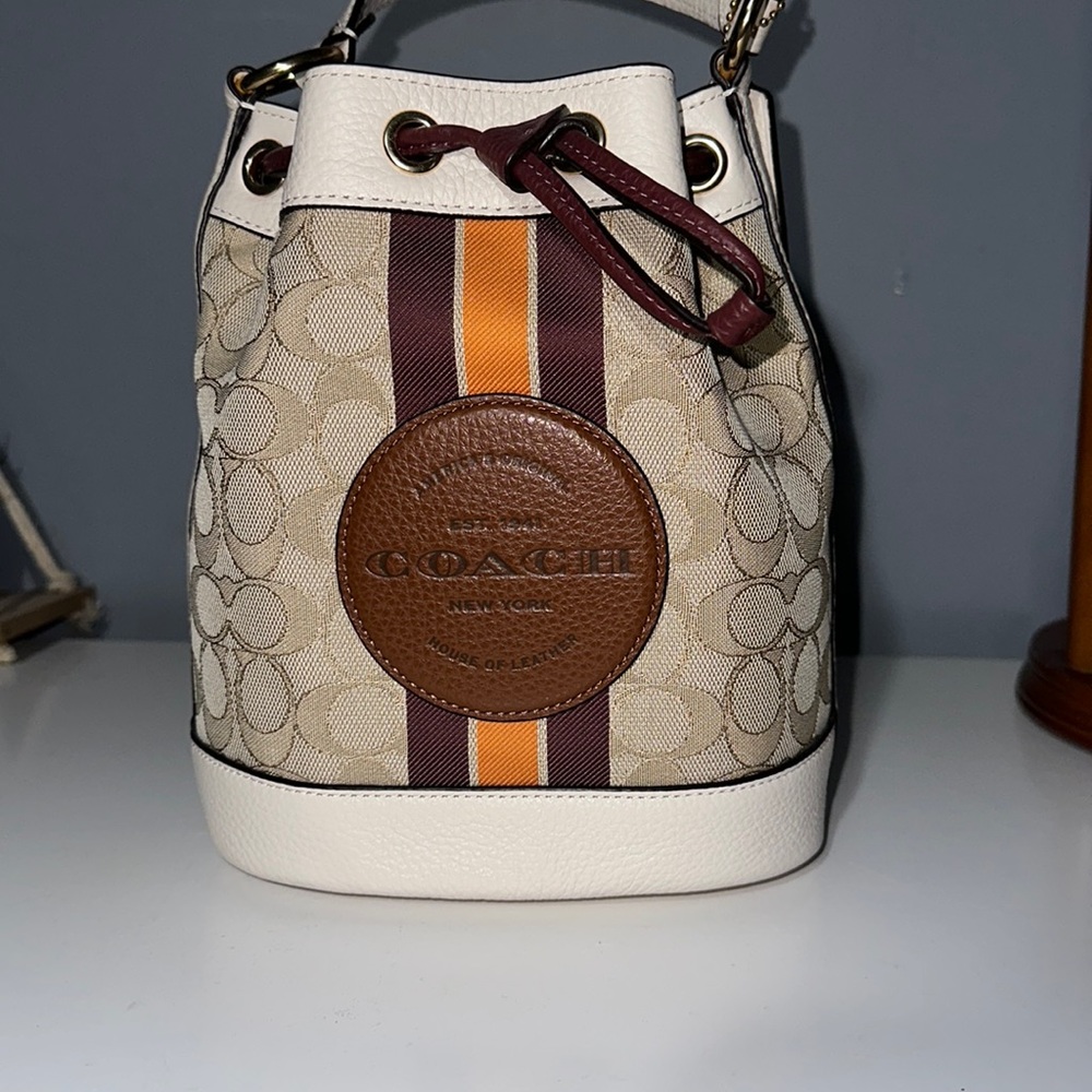 Cream bucket Coach Bag